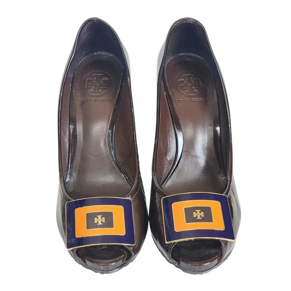 Tory Burch Brown Patent Leather Peep Toe Wedge Pumps Navy Orange Logo Size 8